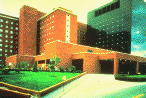 Building 10, NIH, looking southwest (photograph, 8-bit color, GIF87 format, 98 pixels high, 146 pixels wide, 10576 bytes)